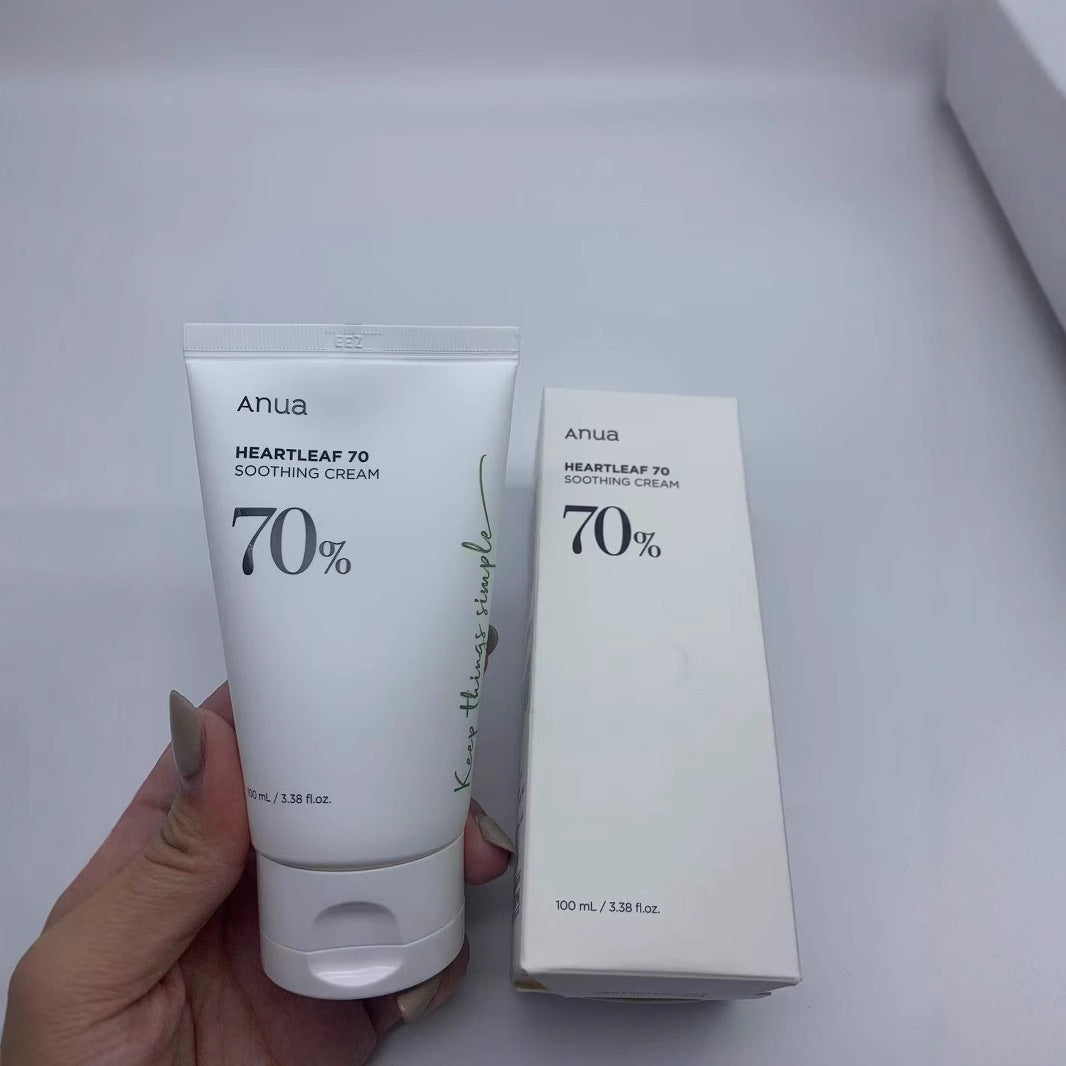 Anua Peach 70% Niacinamide Serum Essence