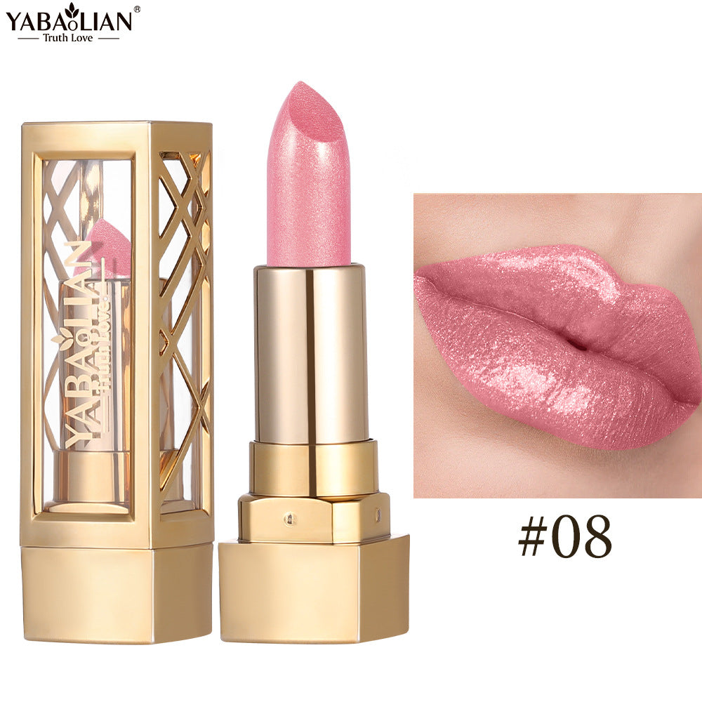 Velvet pearlescent lipstick