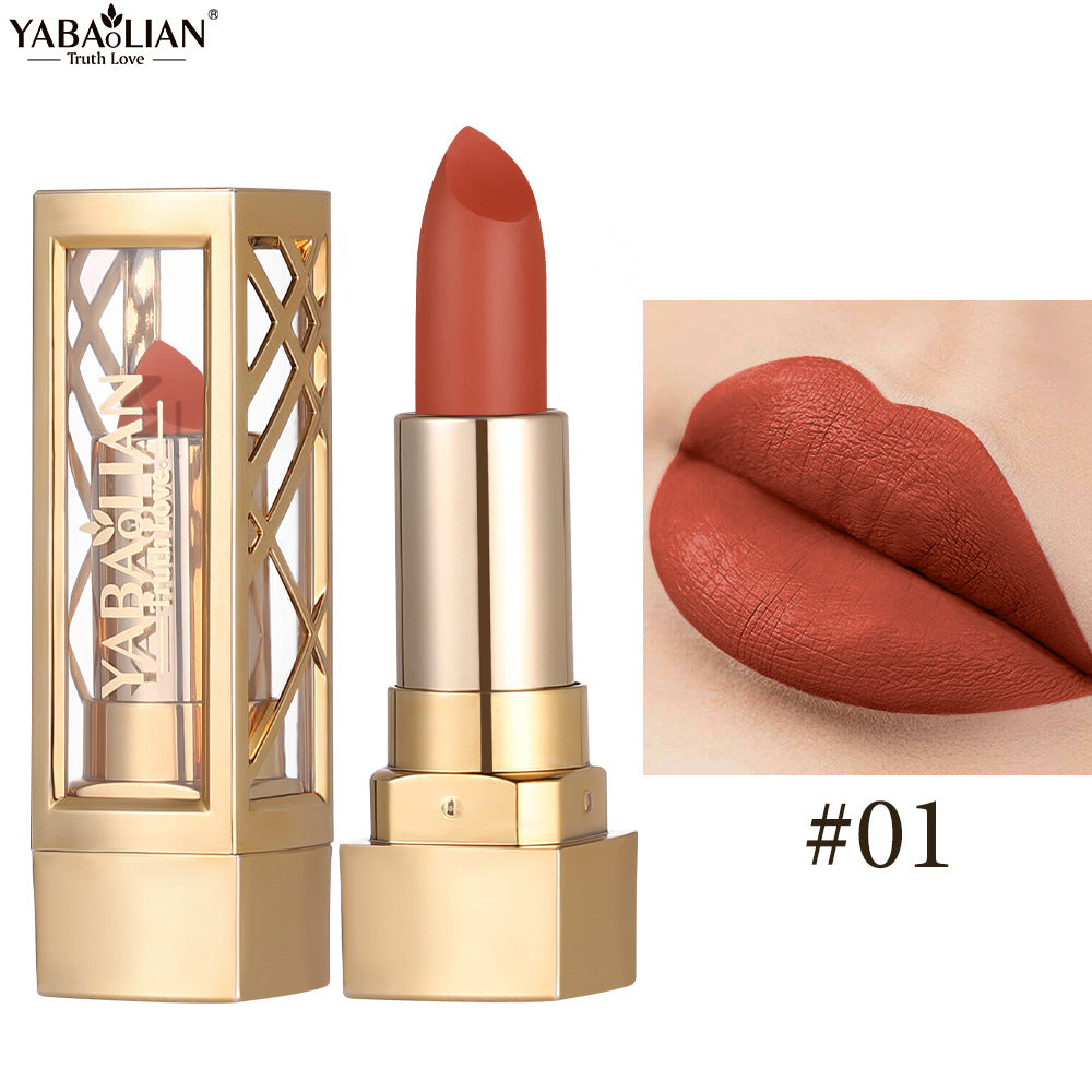 Velvet pearlescent lipstick